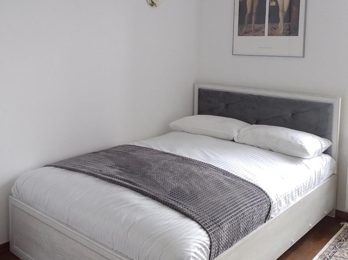 Premium Class Apartment, Free Parking, Maximum 5 Guests, 2 Bedrooms, 3 Beds Riga Eksteriør bilde