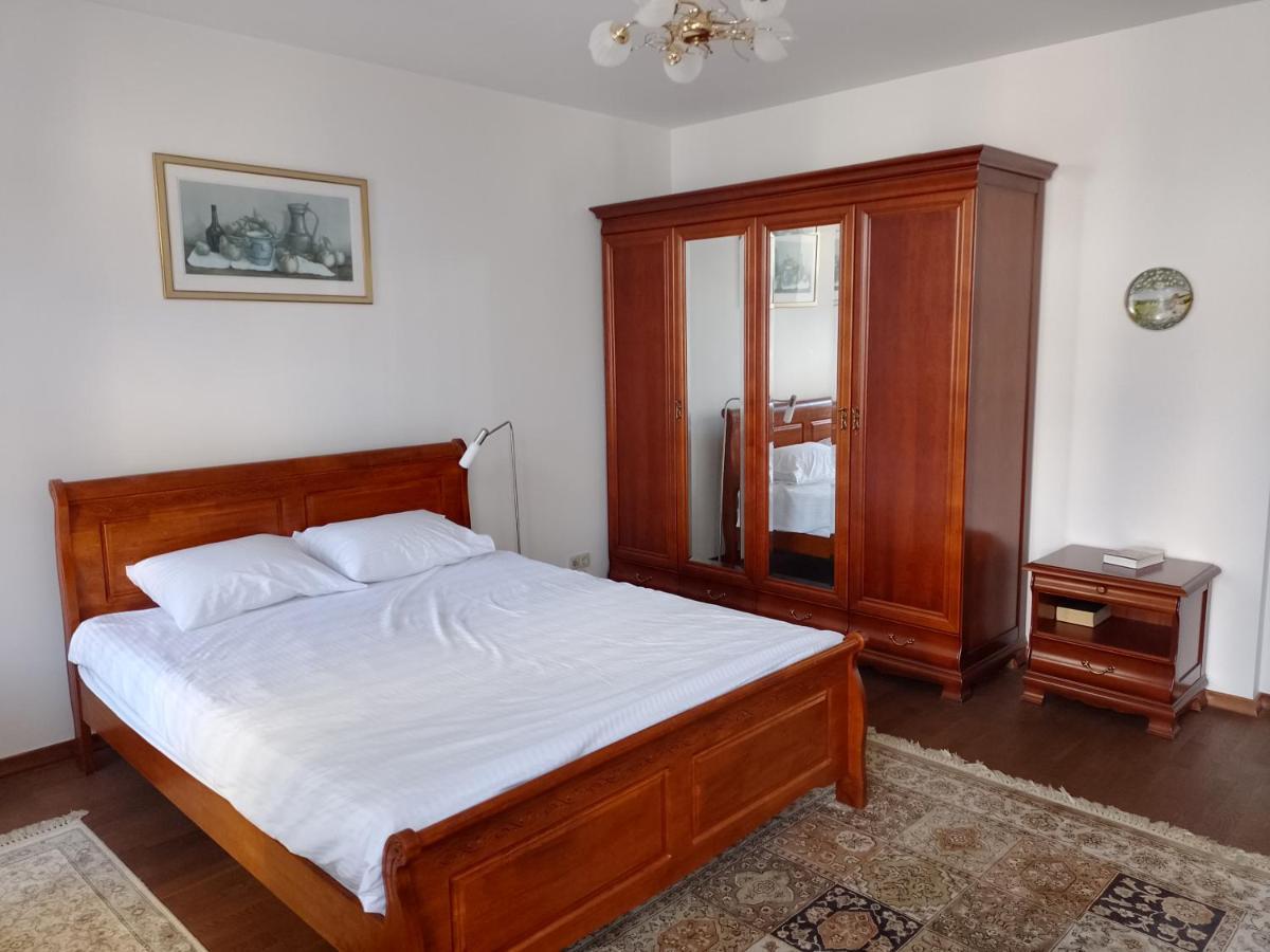 Premium Class Apartment, Free Parking, Maximum 5 Guests, 2 Bedrooms, 3 Beds Riga Eksteriør bilde